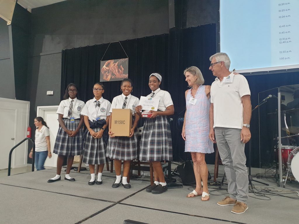 Our senior students win the senior division in the 2022 Friends of the Environment Science Fair.